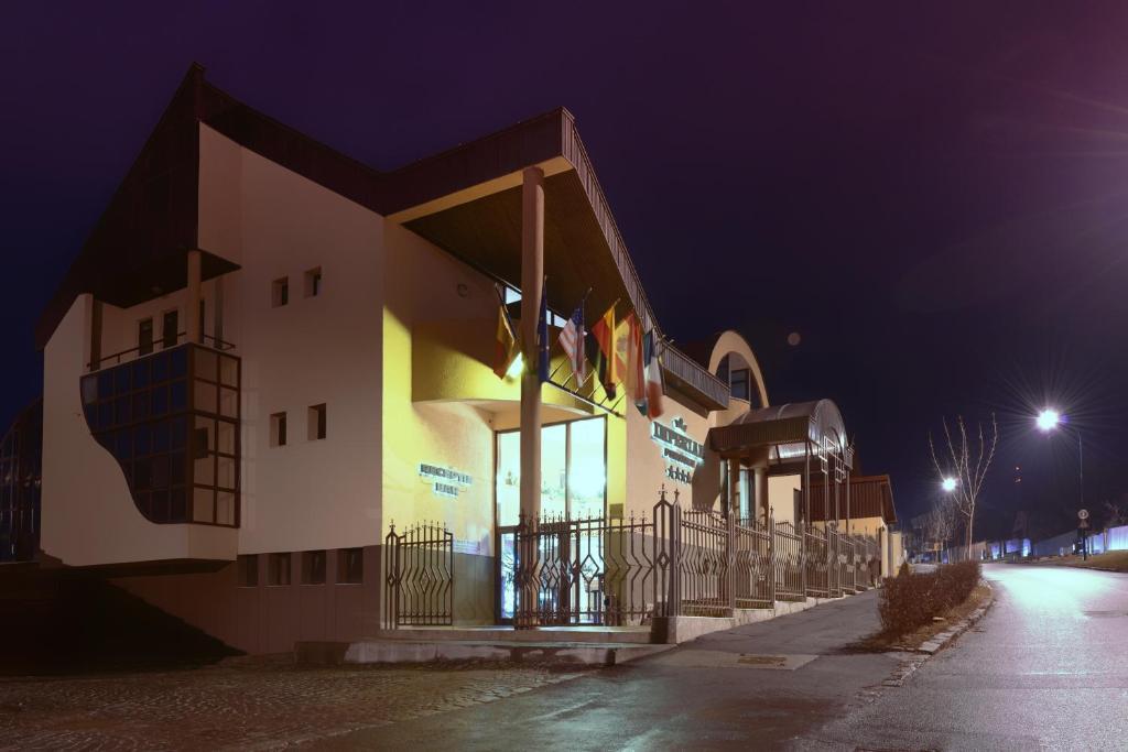 Pensiunea Imperial Targu Mures Exterior photo